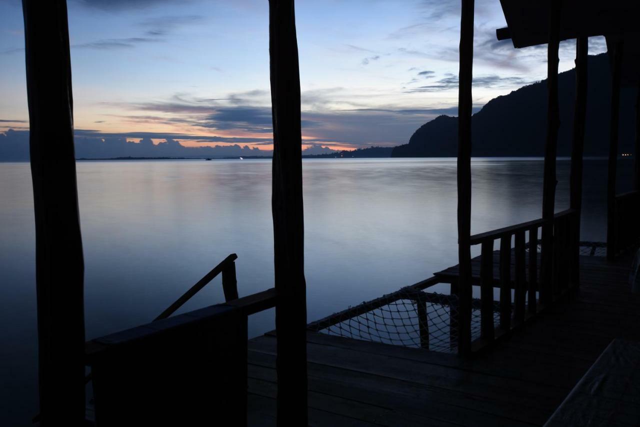 Hotel Ora Sunrise View Saleman Exterior foto